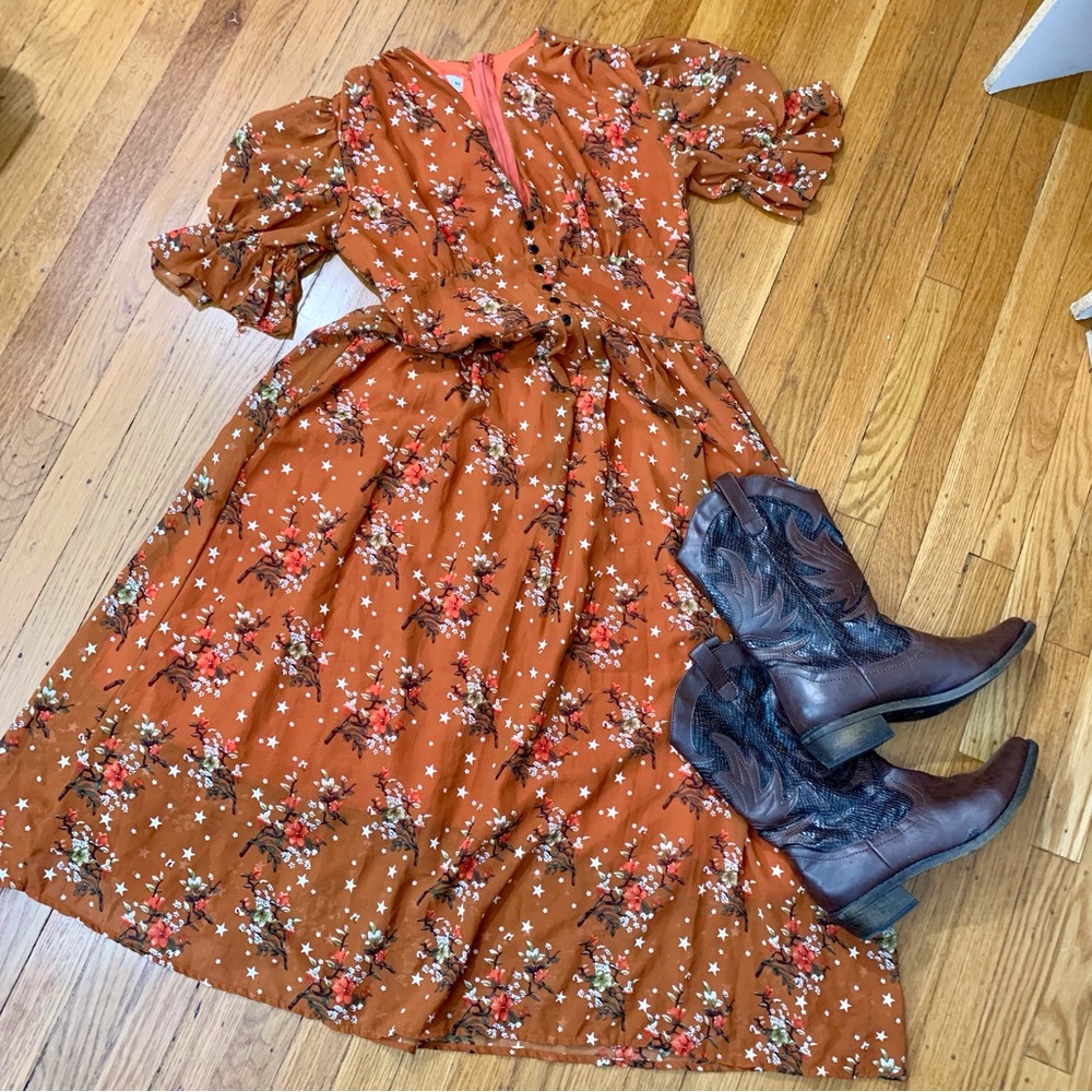 EUC Coastal Cowgirl Style, midi length, full skirt dress size Medium